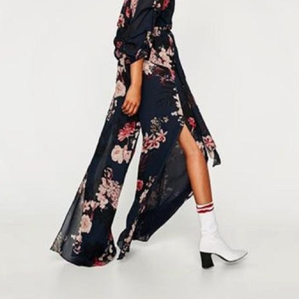 NWT Zara Floral High Slit Chiffon Palazzo Pants